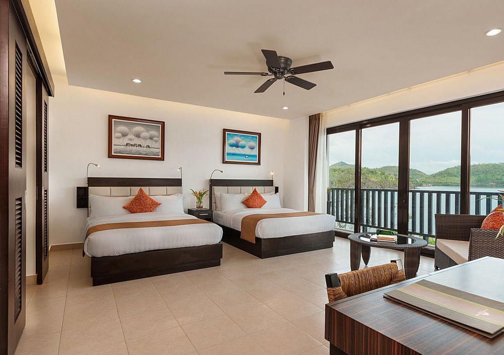 บูซวนก้าเบย์ลอดจ์ Hotel บูซวงกา ภายนอก รูปภาพ